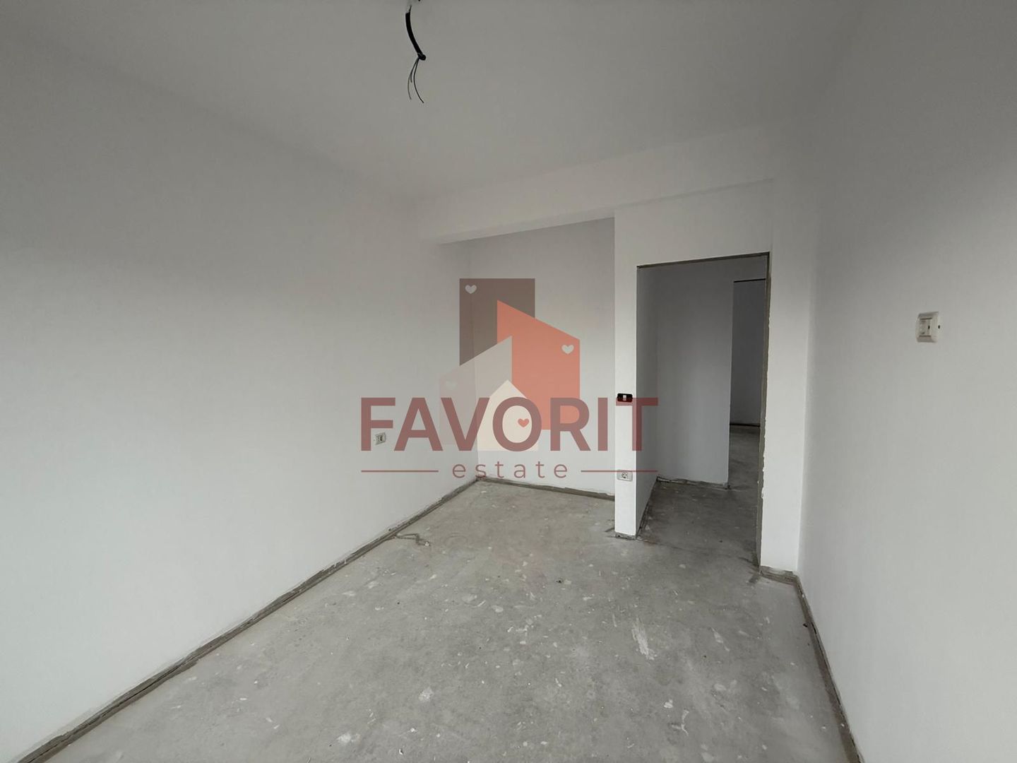Duplex in Sanandrei | Toate utilitatile | 2 bai | Poarta acces auto | - Poză 4