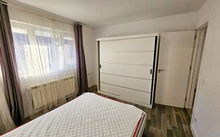 Casa tip insiruit, 5 camere, 2 bai, mobilata si utilata - Poză 17
