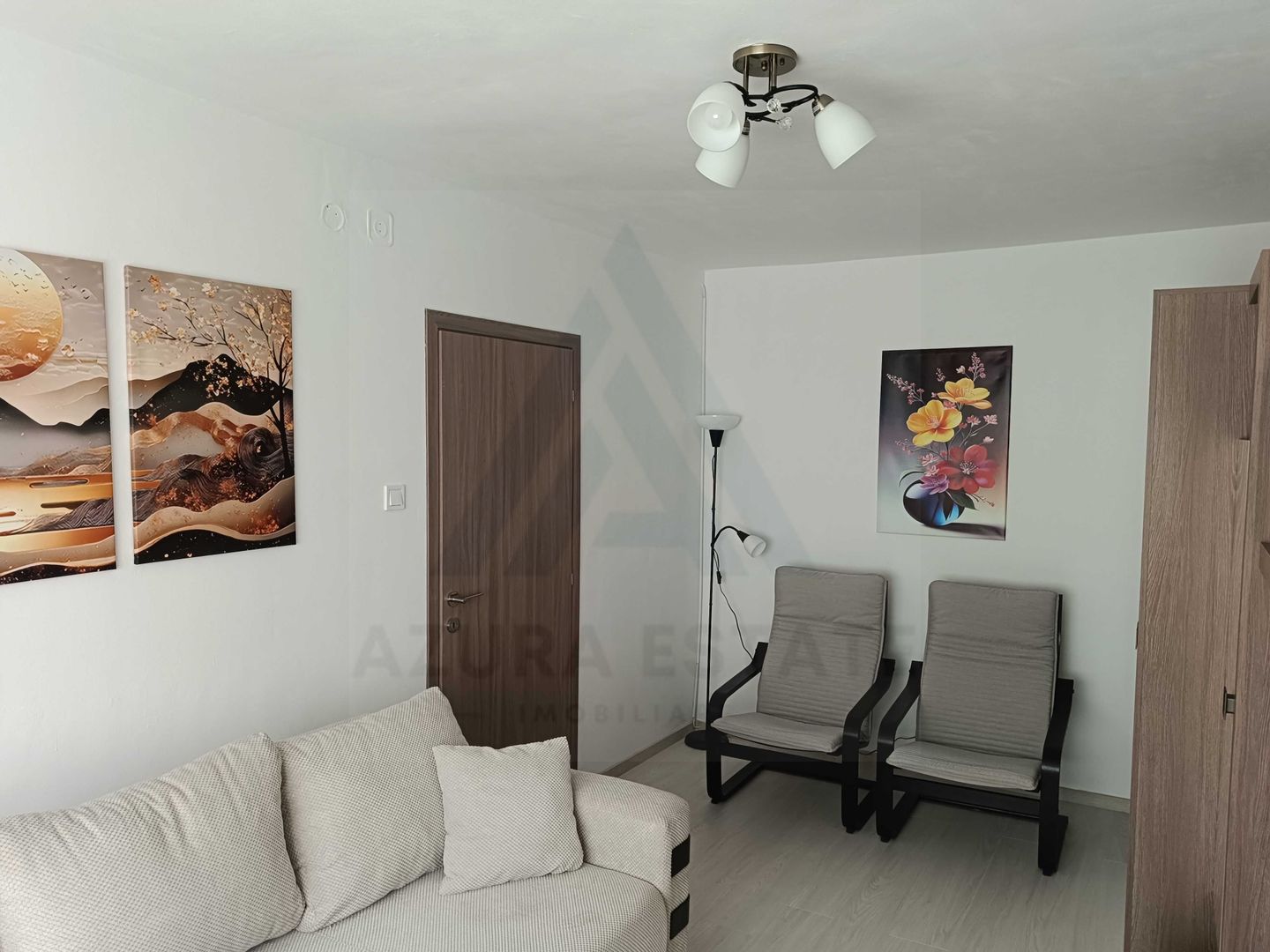 Apartament 3 camere prima inchiriere balcon inchis zona Vasile Aaron - Poză 2