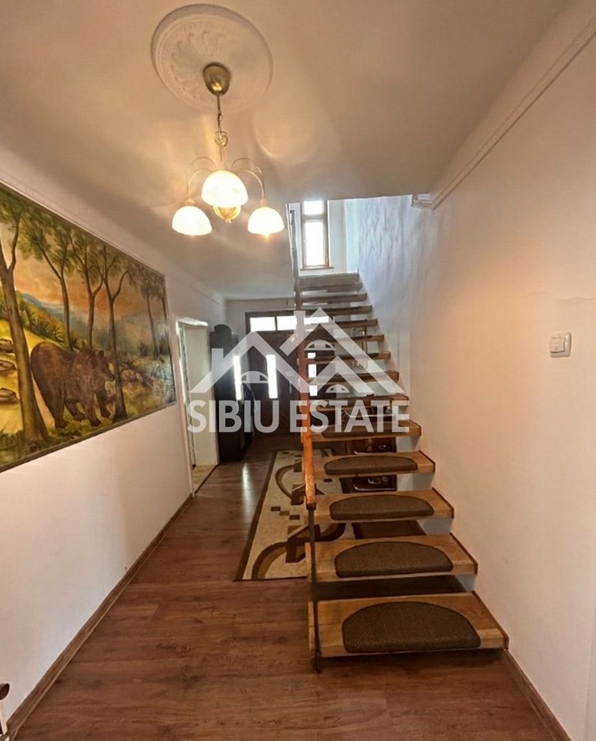 Vila cu Deschidere de 21m – Calea Poplăcii (Langa Parc) 950mp teren - Poză 7