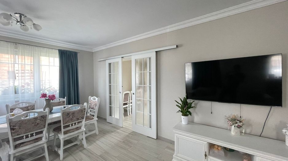 Casă individuală 4 camere-820mp teren - Poză 3