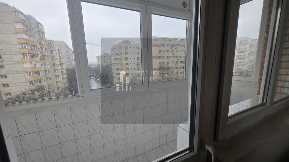 Apartament 104mp-utili 2bai centrala -an 1985 -Bd. Chisinau -Mega Mall - Poză 3