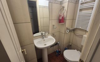 Apartament 3 camere, decomandat, Tolstoi, et.3 - Poză 9