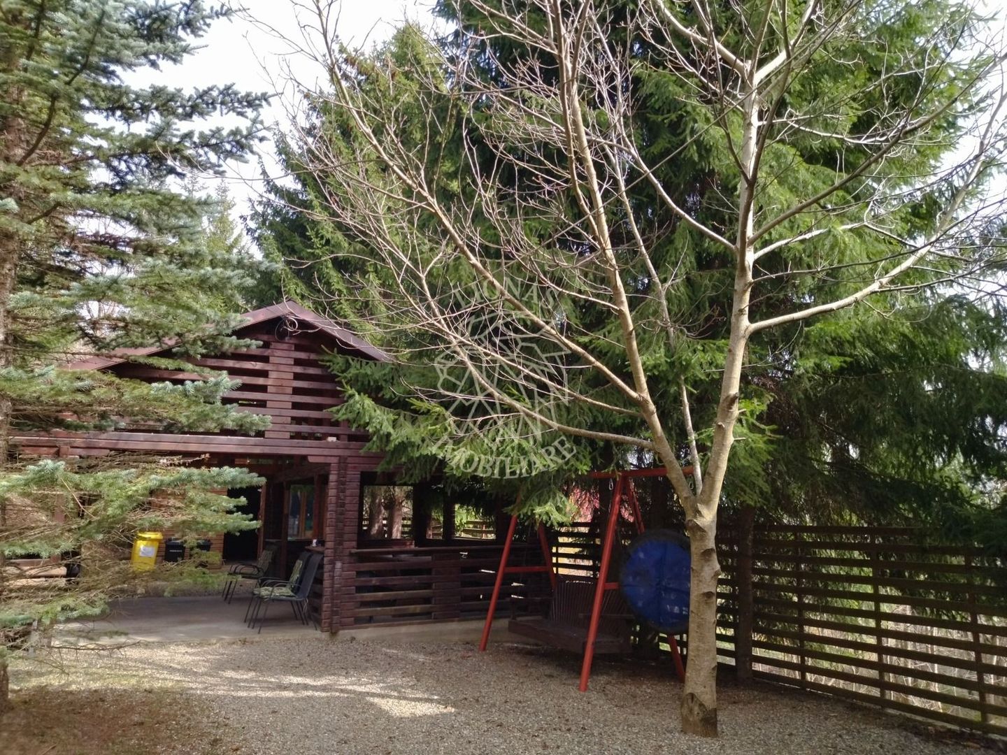 Cabana 160 mp-teren 5 ari-Foisor cu barbecue-La cheie-Colibita - Poză 12