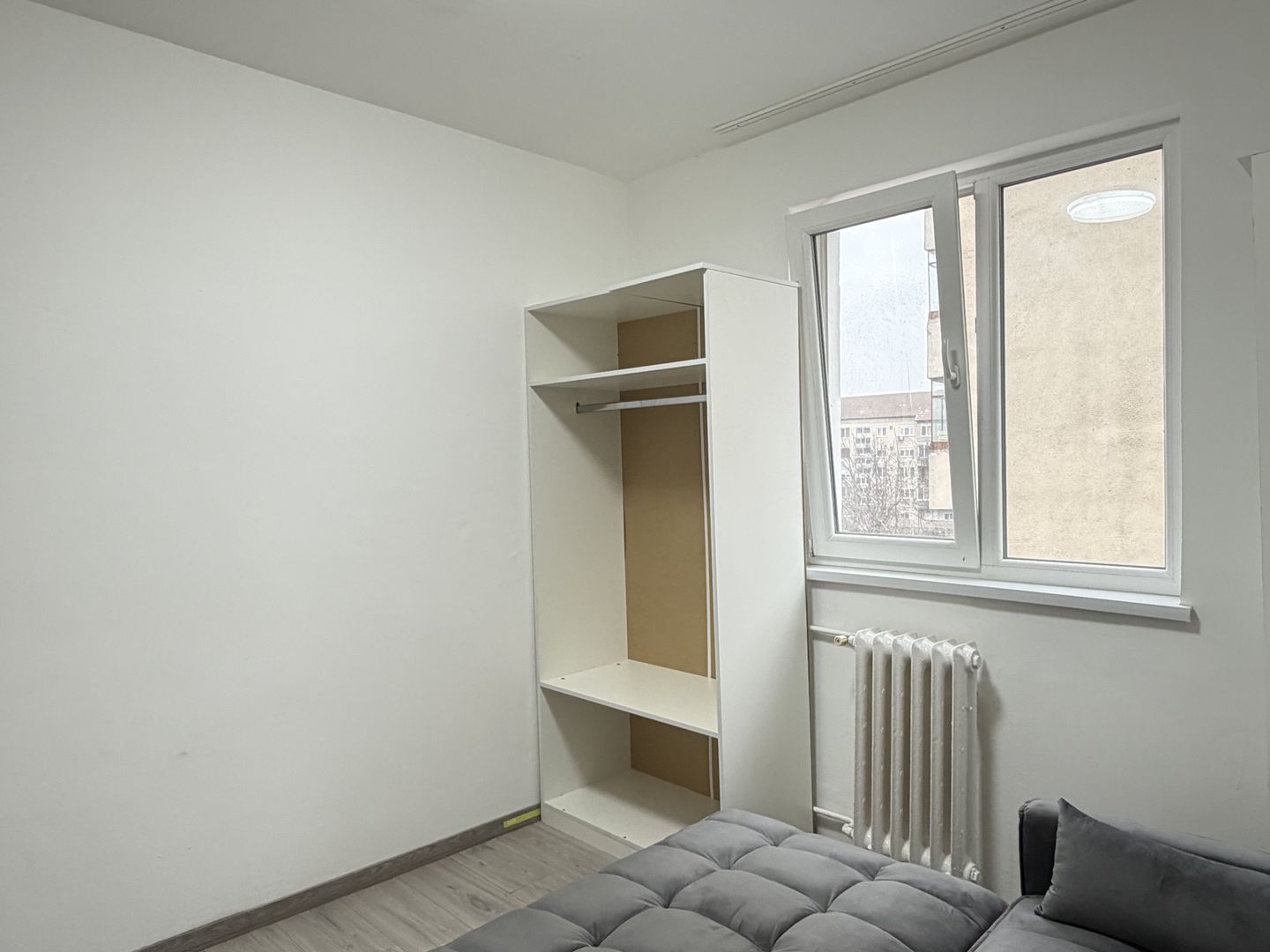 Garsoniera de vanzare in zona Dacia, Oradea - Poză 3