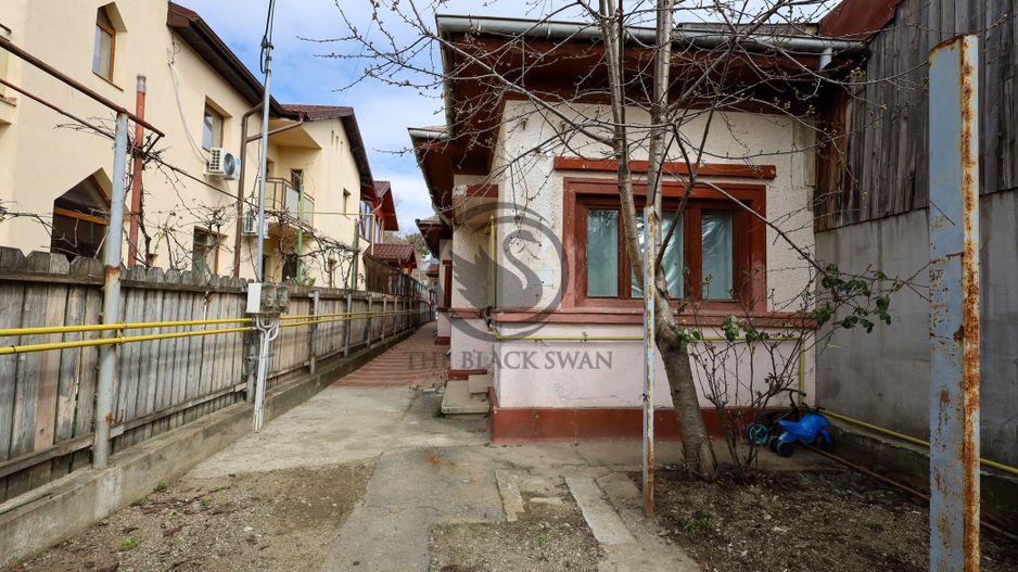 Casa 4 camere de vanzare | Oportunitate | Zona Centrala | COMISION 0% - Poză 1