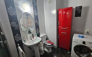 DE VANZARE 2 CAMERE - BUCATARIE SPATIOASA- PRELUNGIREA GHENCEA-PARCARE - Poză 5