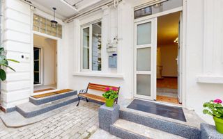 Casă cu șarm istoric lângă Cișmigiu – 6 camere, atrium natural, cramă - Poză 4