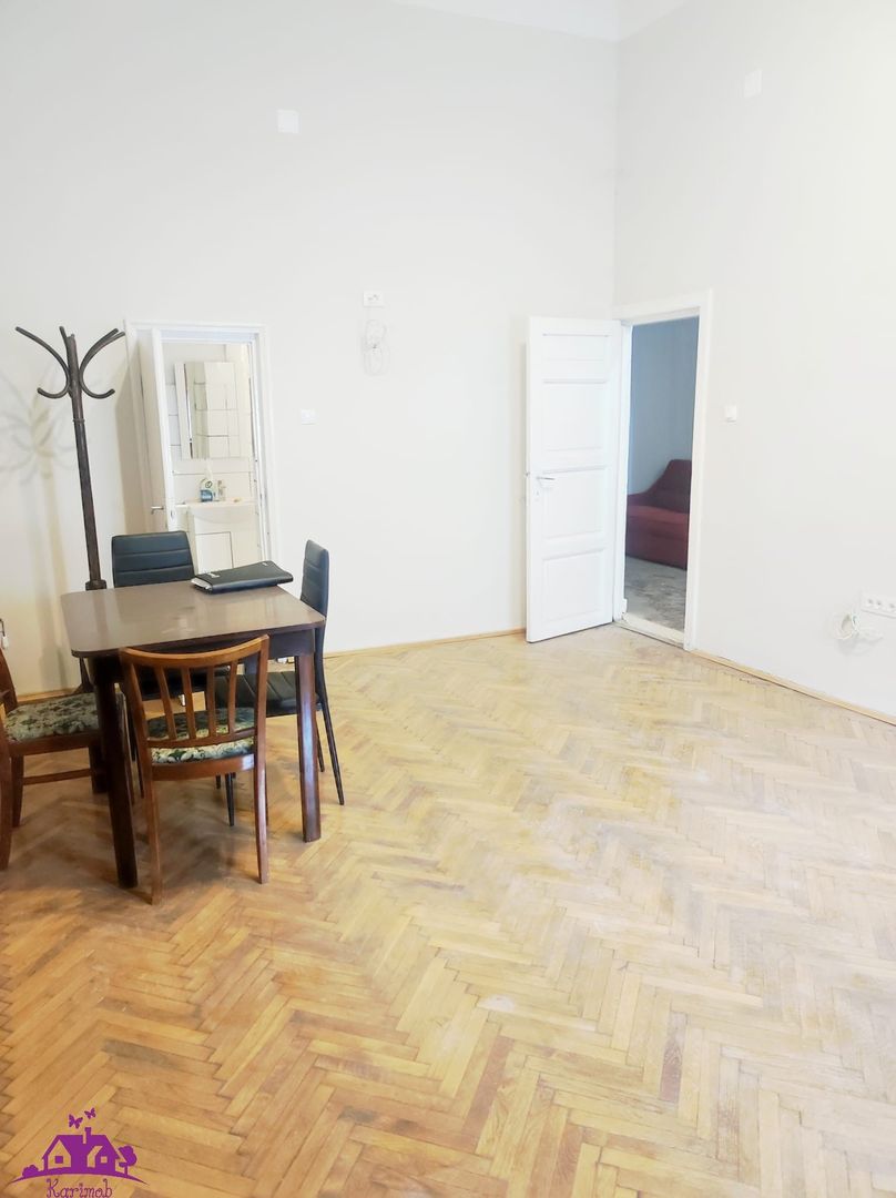 Spatiu birou central - Poză 3