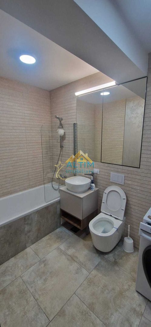 Apartament spațios de închiriat, 3 camere, cartier Tractorul - Poză 7