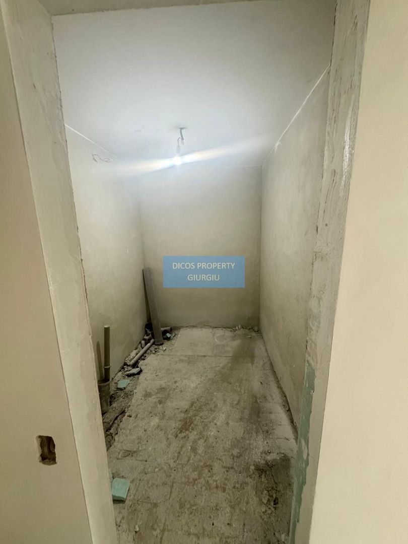 Apartament 4 camere de vânzare – Bd. București - Poză 4