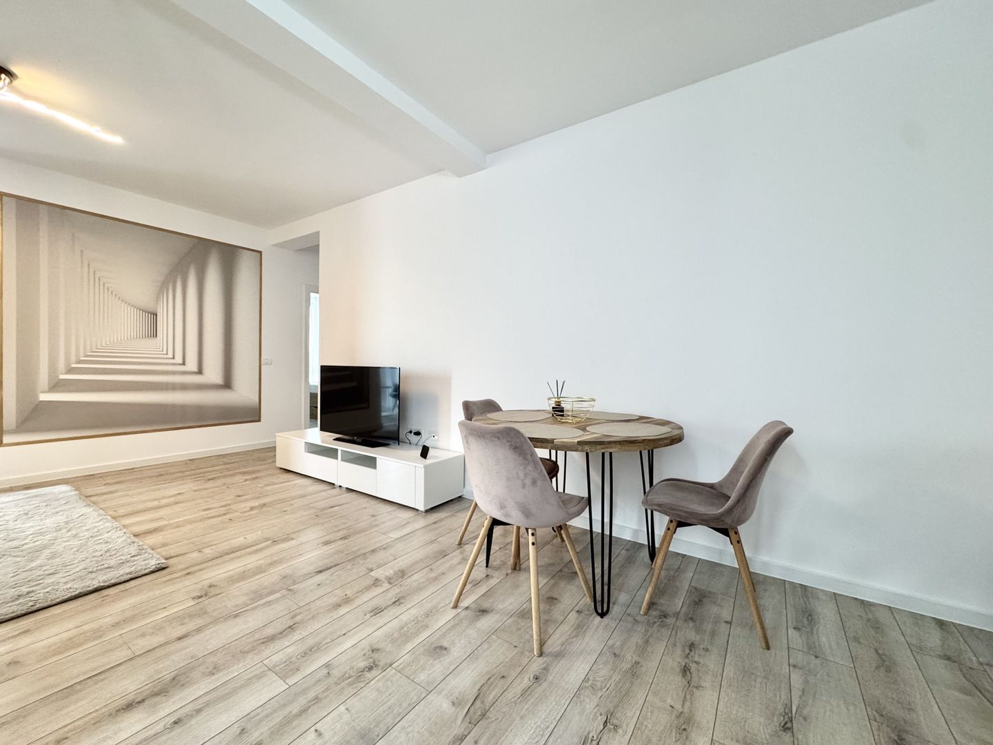 3 Camere confort & stil, Dumbrăvița, parcare inclusă - Poză 6