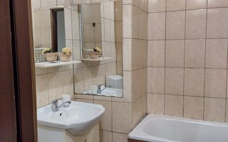 Apartament cu 2 camere, zona Gruia - Poză 6
