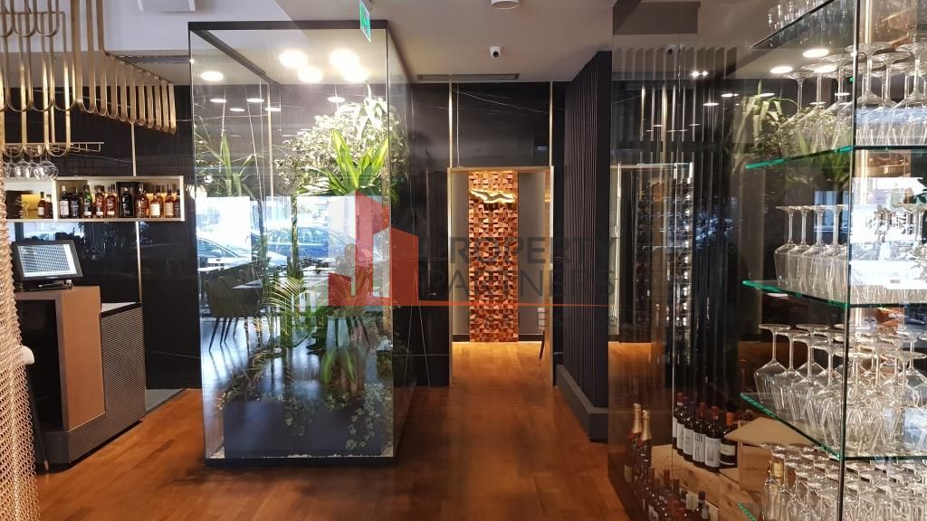 Restaurant / Show-room Banu Antonache. - Poză 5