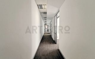 Zero comision, 260-682mp birou mobilat, move-in ready, Romana, 6' metrou - Poză 12