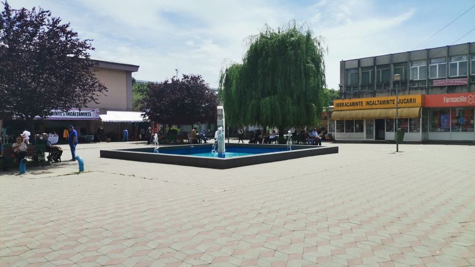 Inchiriere spatiu 100 mp, complex Craiovei, etaj - Poză 2