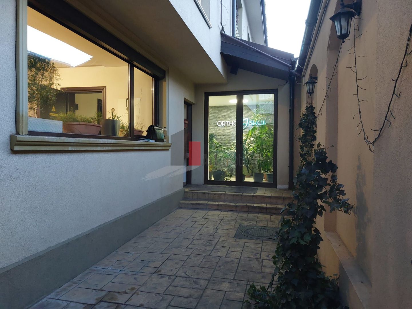 Casa "BEGIRA", Mosilor-Foisorul de Foc, curte individuala, birou/comercial - Poză 19