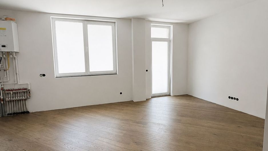 Apartament 3 camere, 2 bai, etaj intermediar, balcon, garaj, boxa - Poză 1