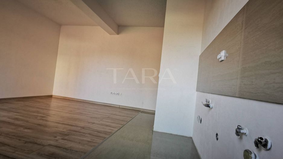 Apartament cu 2 camere finisat, 42 mp, zonă cu acces facil. - Poză 2