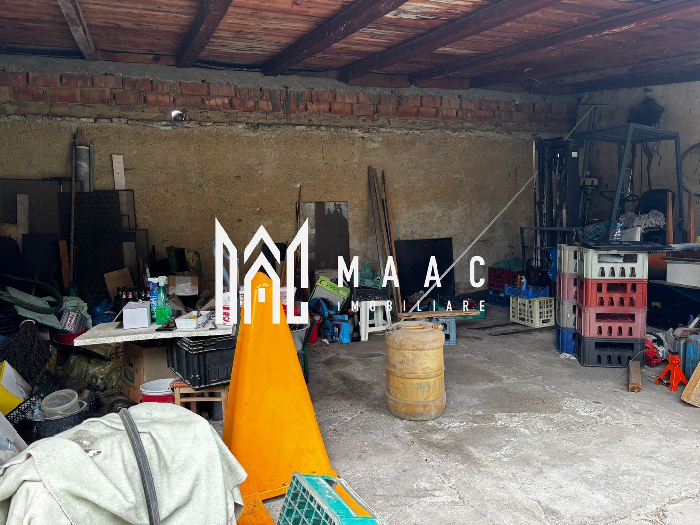 Casă individuală | Teren 1.652 mp | Curte liberă 846 mp | Șura Mica - Poză 18