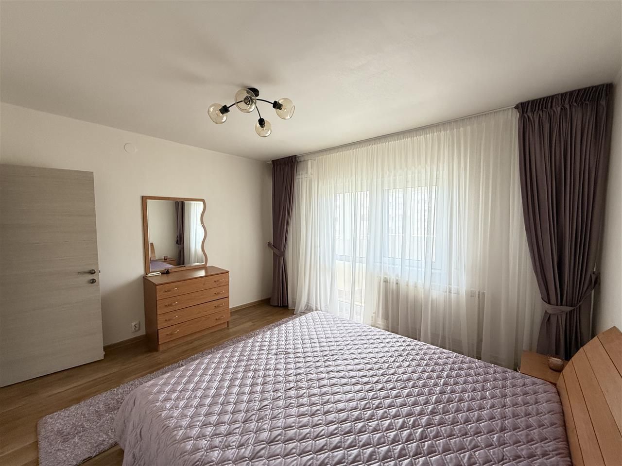 Inchiriere apartament 3 camere Calea Vitan - Vitan Mall Bucuresti - Poză 7