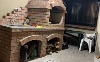 Casă spațioasă cu 5 camere - Sarari - Poză 11