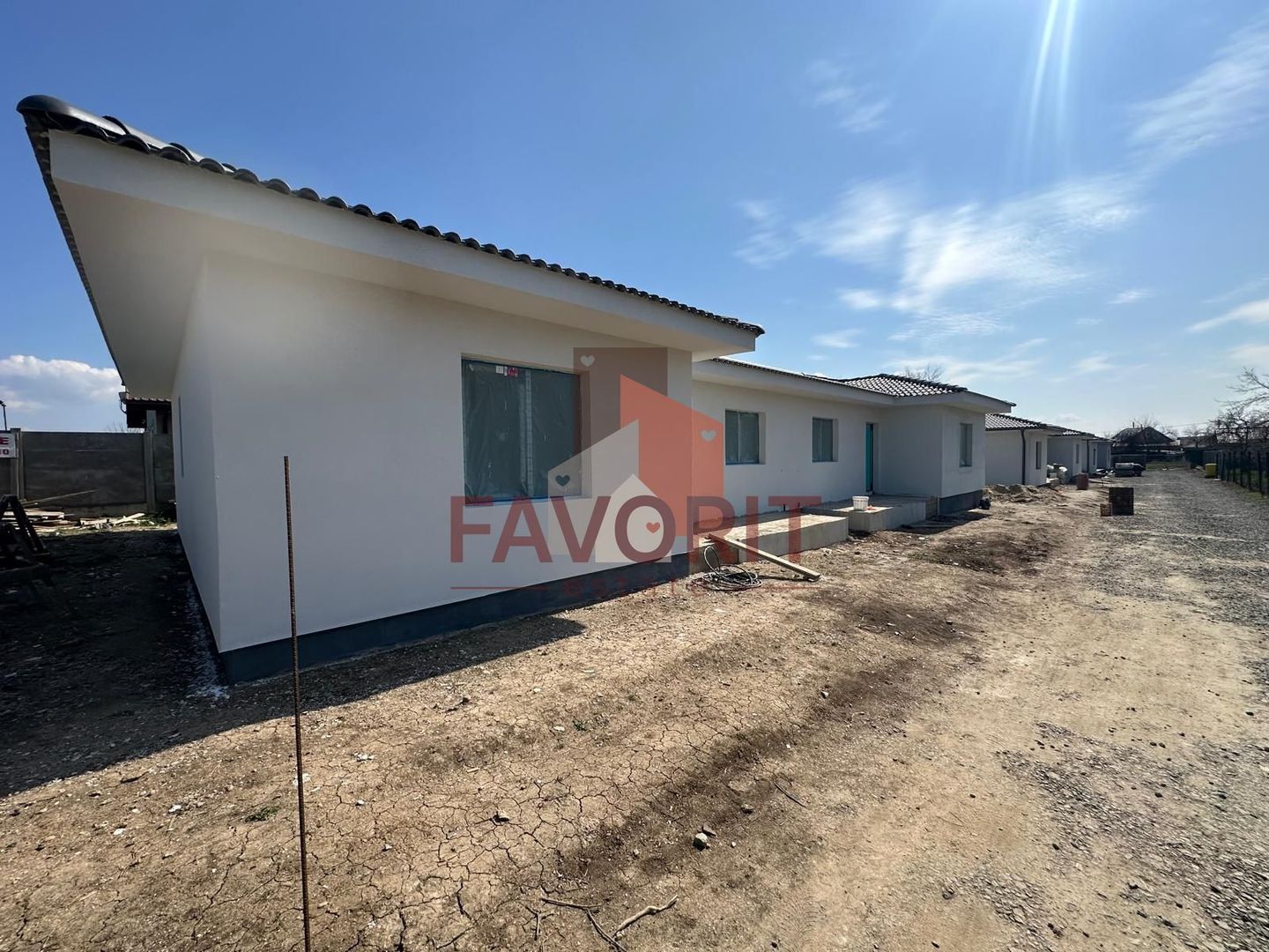 Duplex in Sanandrei | 3 camere | Toate utilitatile | Asfalt - Poză 2