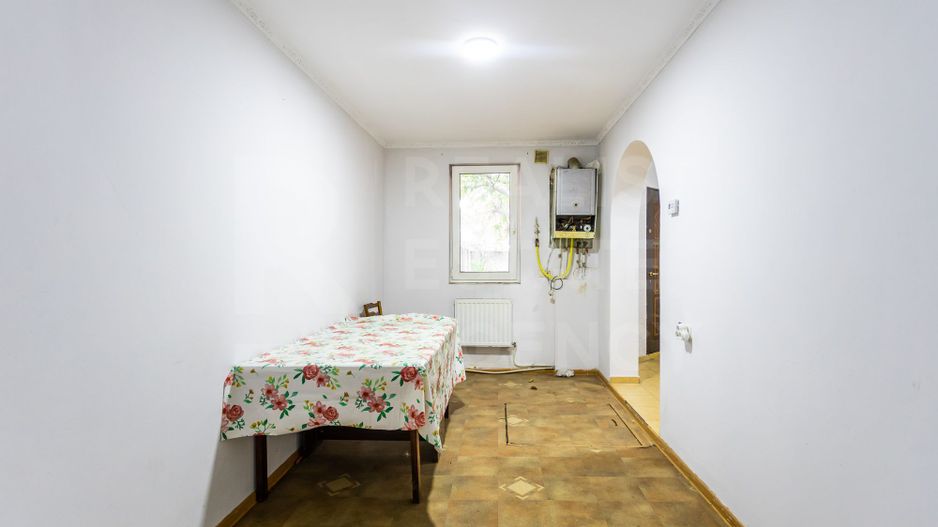 Casa vinzare 100mp, 2,3ari - Poză 5