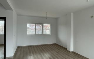 Duplex 4 camere - toate utilitatile - Mosnita Noua - Poză 9