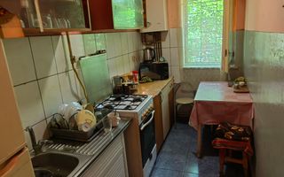 Apartament 3 camere 45 m² Romulus Cioflec - Poză 1