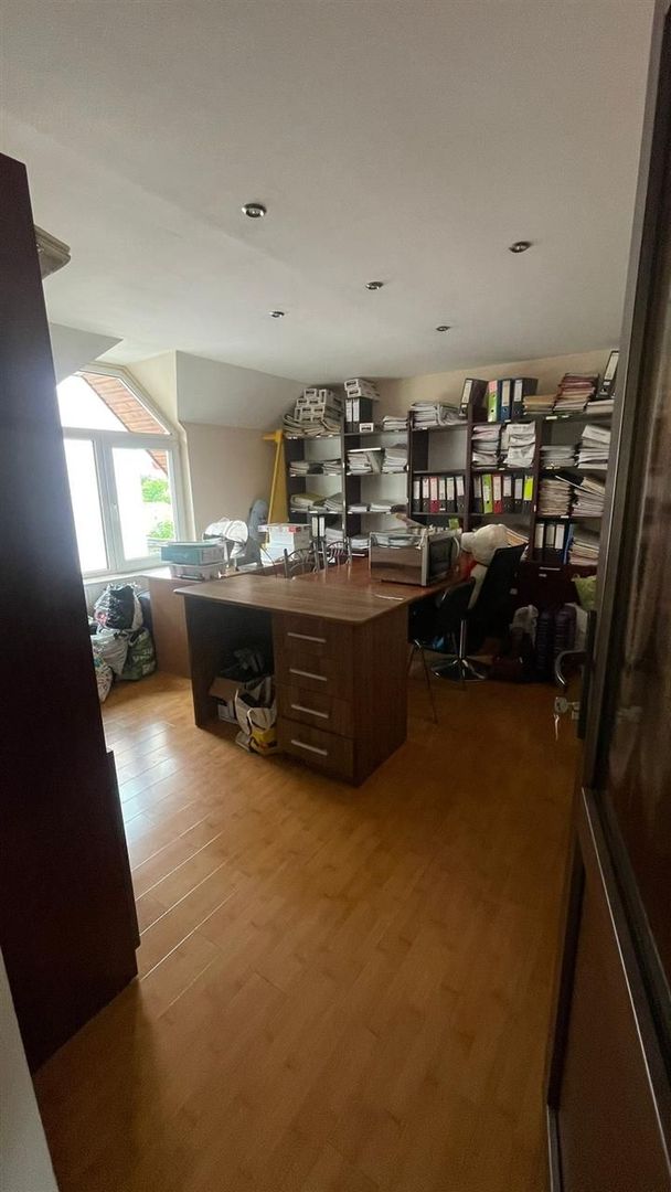 Spatiu birouri de ï¿½nchiriat Velenta - Poză 6