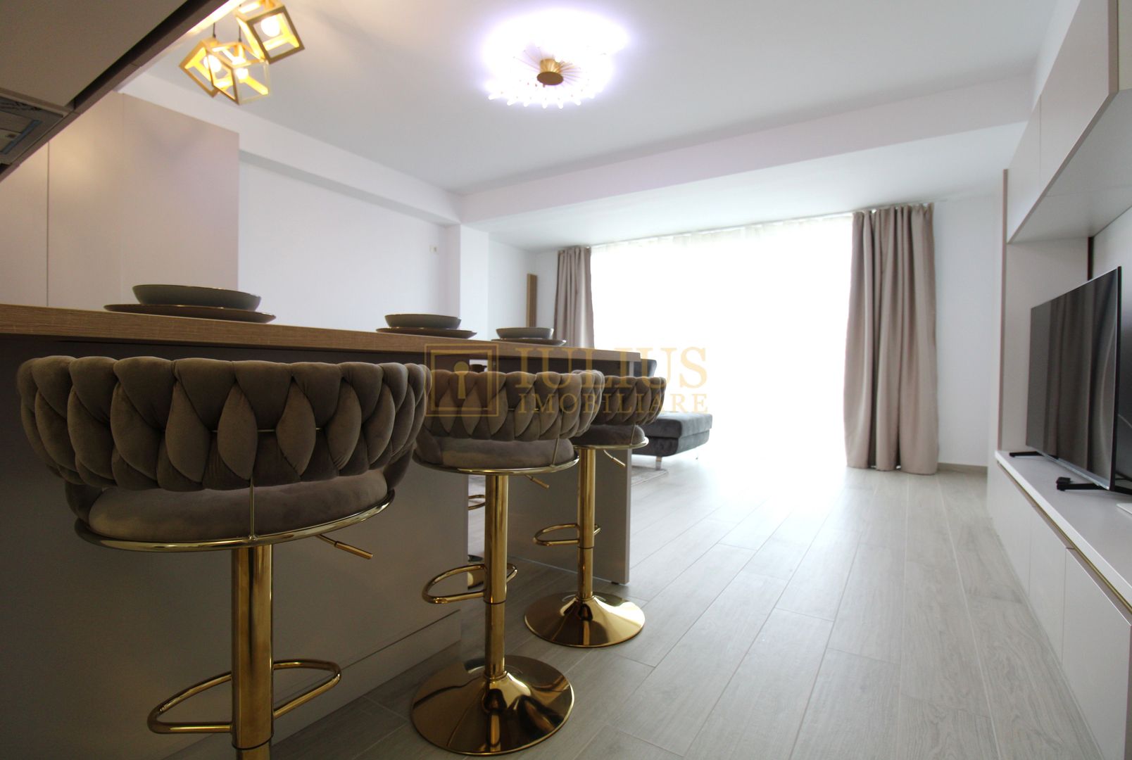 Prima inchiriere, lift, loc parcare inclus. Cetatii - Mircea Cel Batran. - Poză 3