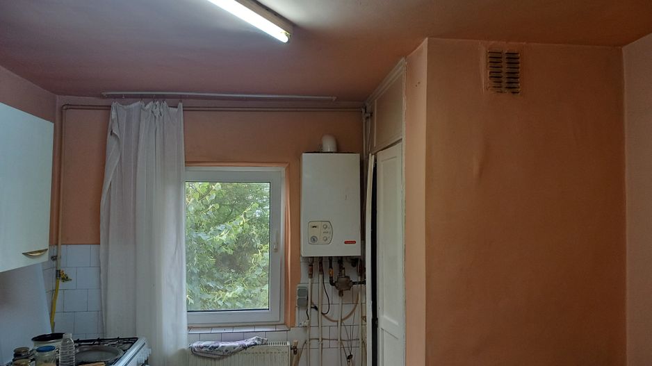 ageuropa.ro vinde ap 3 cam DECOMANDATE 90mp la etajul 3 în Micro 16. - Poză 2