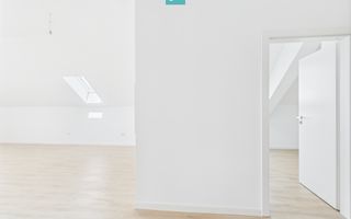 Apartament 3 camere , 2 băi , zona Freidorf - Poză 2