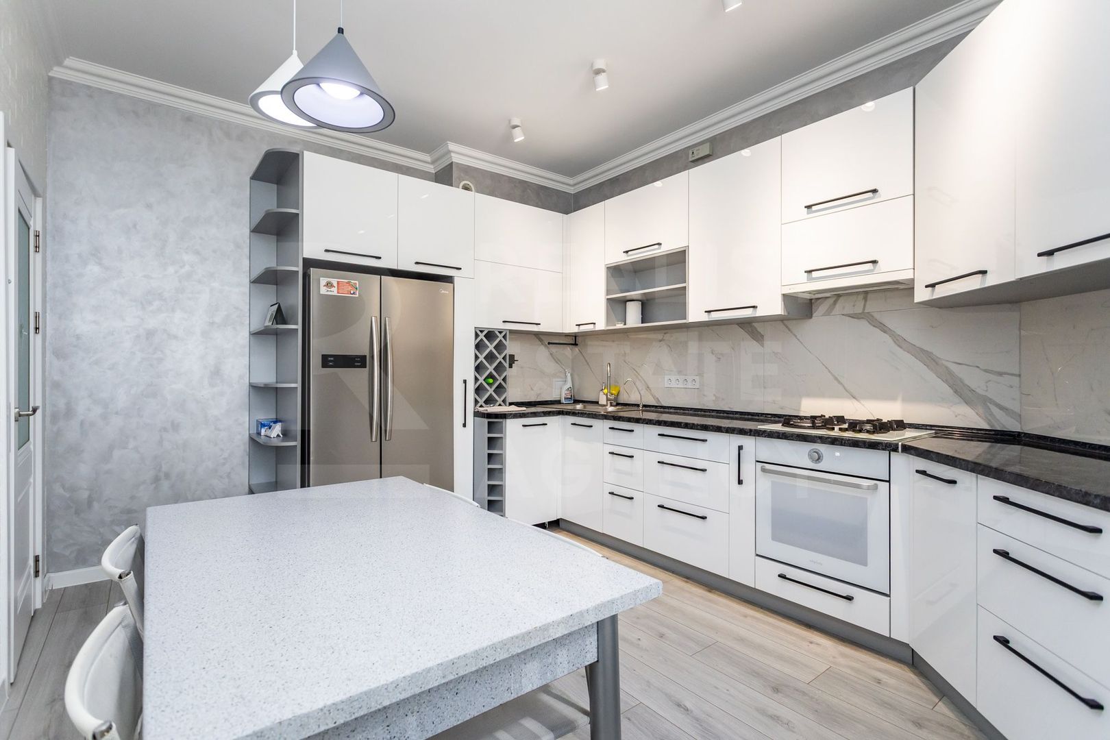 Vânzare, apartament, 2 camere + living, str. Pietrarilor, Telecentru - Poză 2