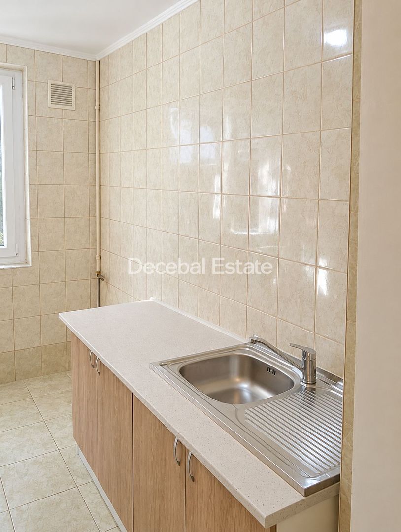 3 minute Metrou Costin Georgian apartament 2 camere, liber, renovat - Poză 3