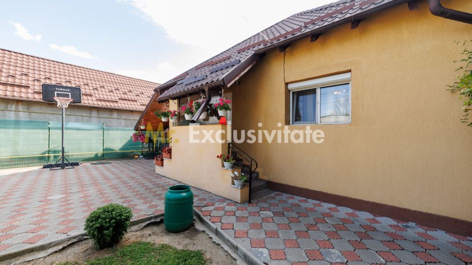 Casă cu teren de 634 mp și beci | Calea Câmpulung, Pitești - Poză 4