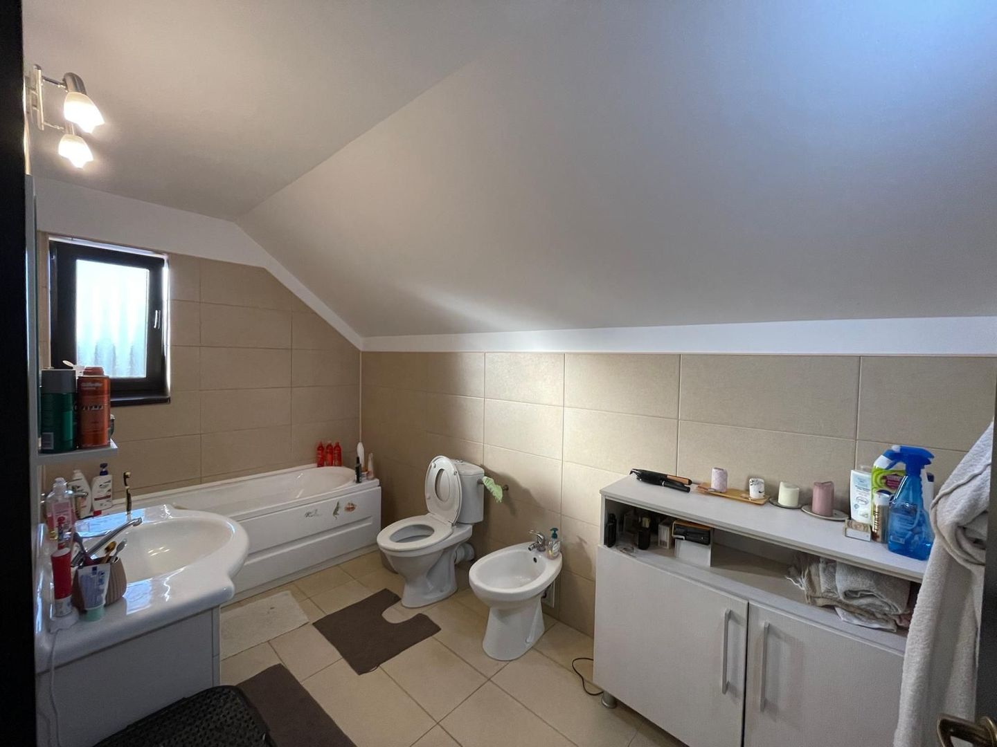 Casa Individuala - 3 dormitoare - SUPER POZITIE | GHIRODA | - Poză 10