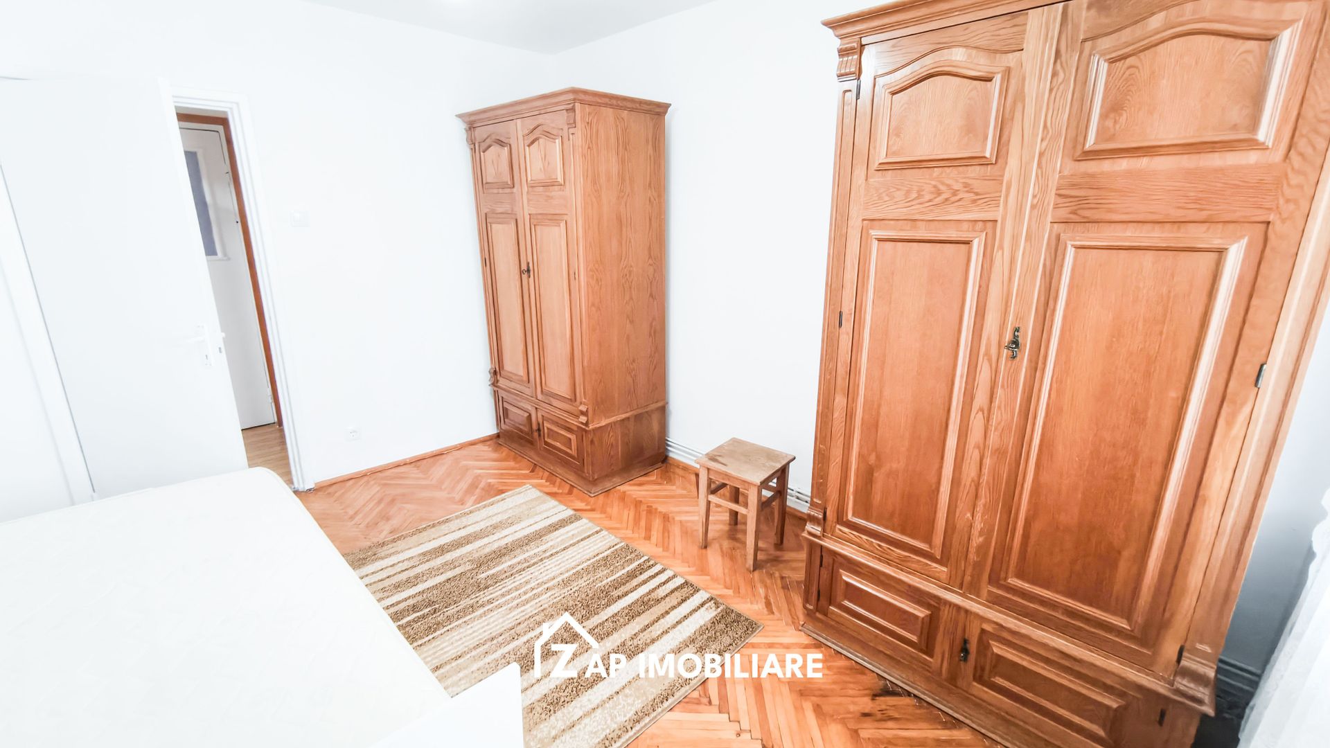Cornisa UMF Langa Camine - Victor Babeș - Apt 2 camere Etaj 2 - - Poză 6