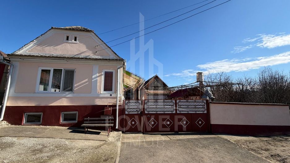 Casă de vânzare la Ocna Sibiului - Poză 2