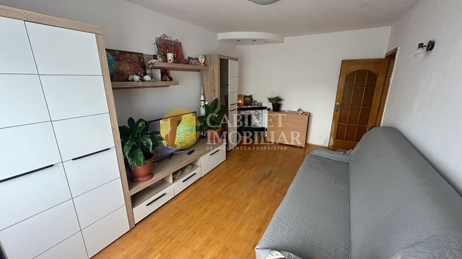 PETRU PONI - 3 CAMERE DECOMANDAT - ETAJUL 2 - BLOC 1985 - Poză 1