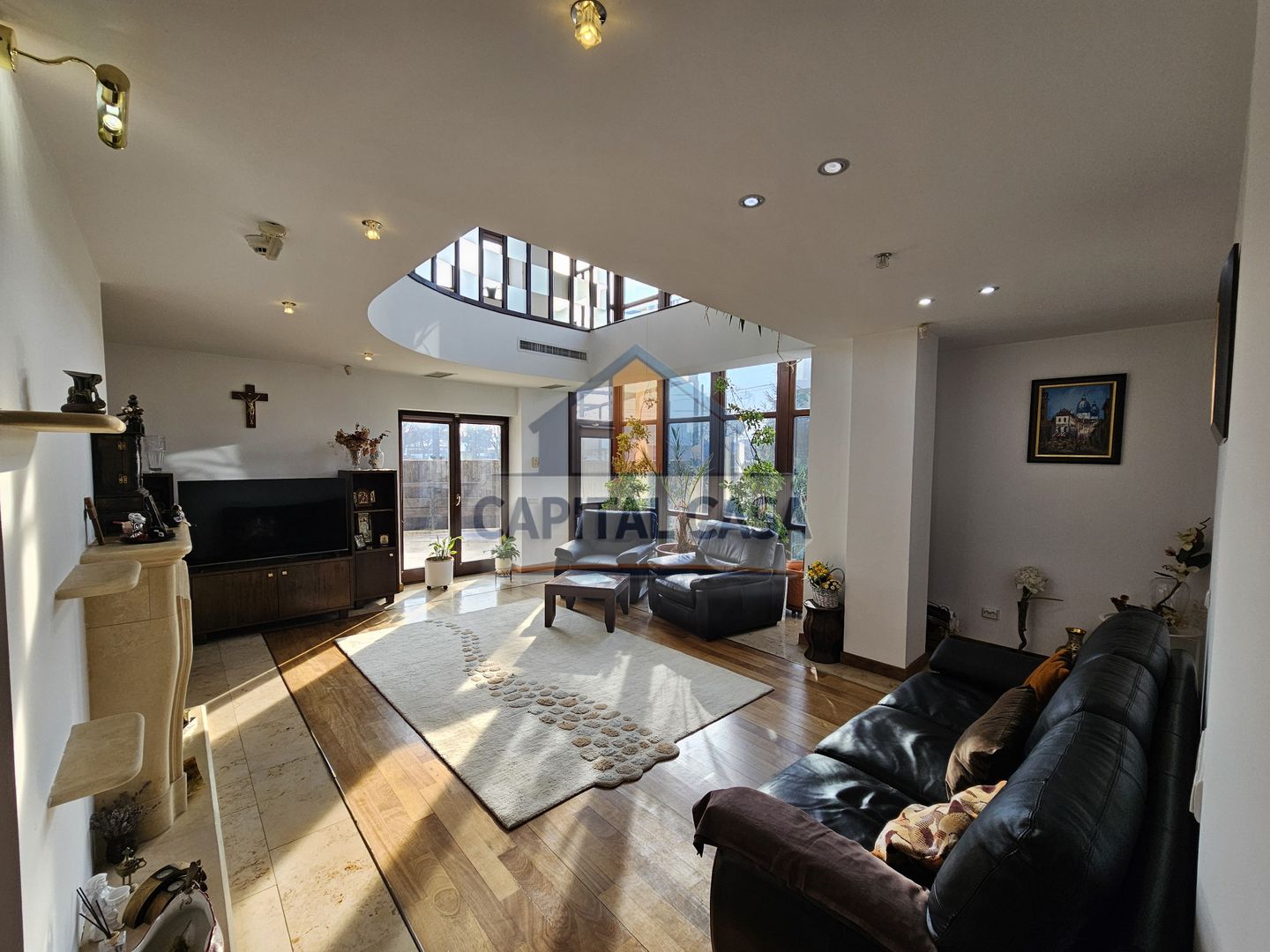 ​Vilă de Lux Unică în Ploiești | 690 mp Utili | Piscină Interioară - Poză 7