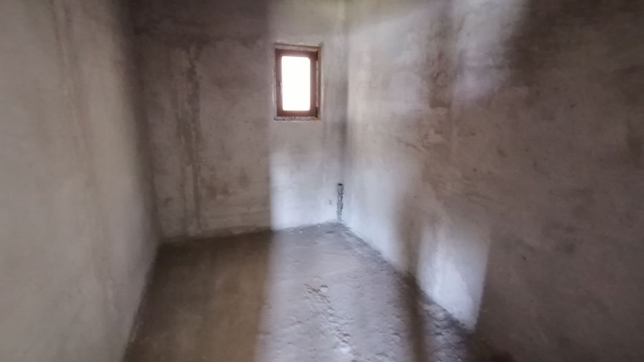 Casa P+1 - comuna 1 Decembrie - str. Victoriei - Poză 13
