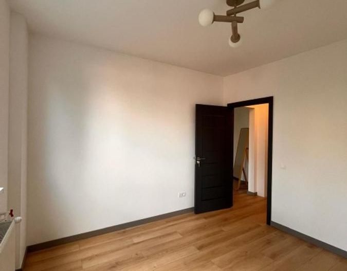 Apartament cu doua camere semidecomandat, piata Domenii - Poză 7
