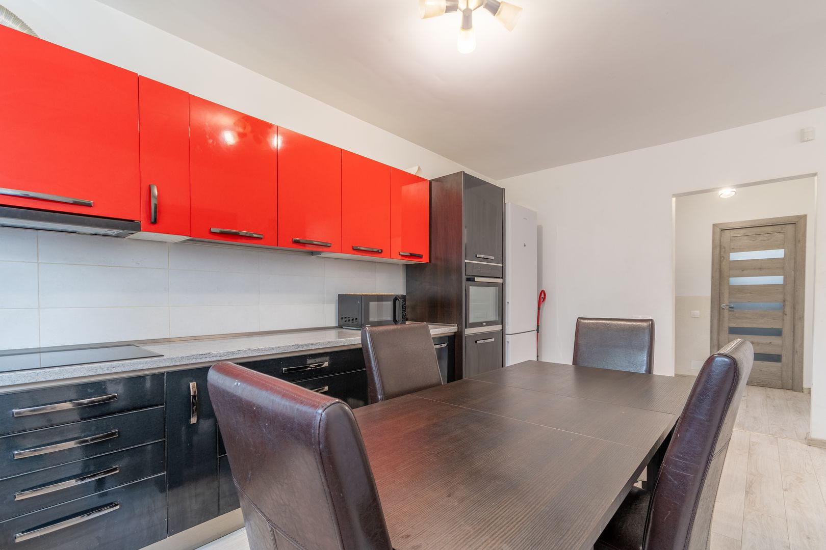 0% COMISION - Apartament de vanzare - Buna Ziua - 3 camere -  parcare - Poză 1