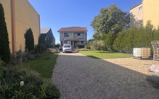 Casă , Vilă in zona Rezidentială - Poză 8