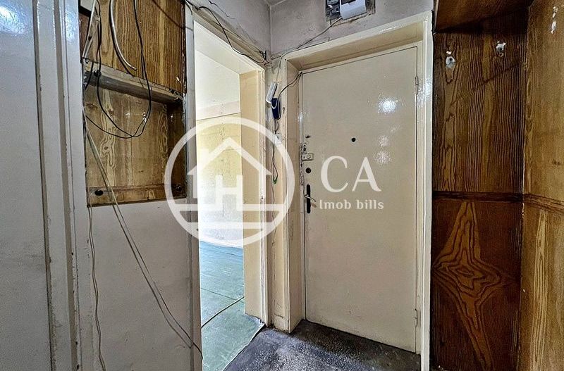 Apartament cu 3 camere de vânzare în zona Velența, Oradea - Poză 8