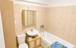 Apartament de închiriat – 3 camere, 2 băi, 72 mp - Poză 10