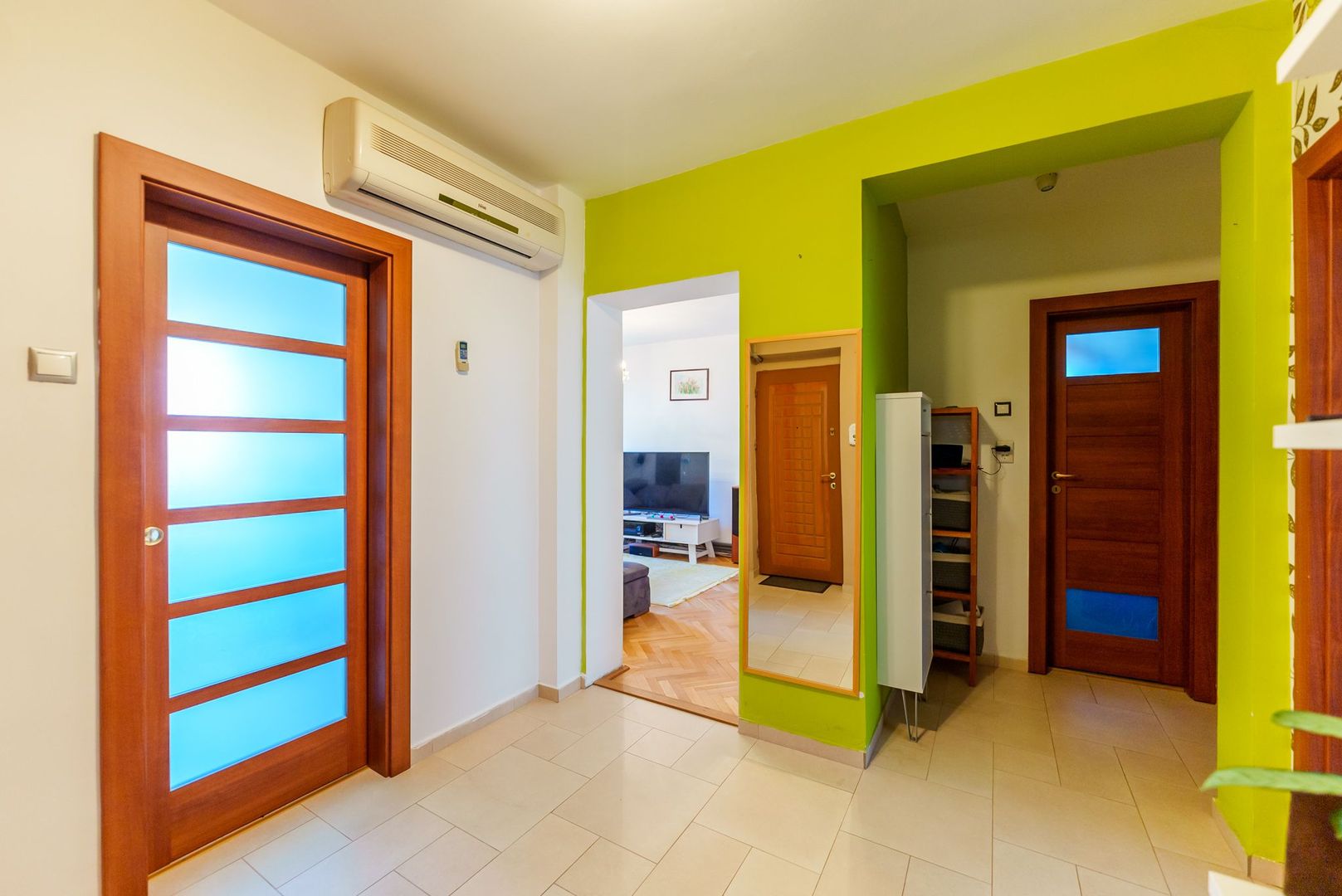 Apartament 3 camere lângă Hotel Central - Poză 5