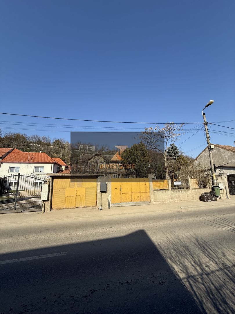 Teren 1000 mp și casă lângă Aquapark ul Nymphaea din Oradea - Poză 1